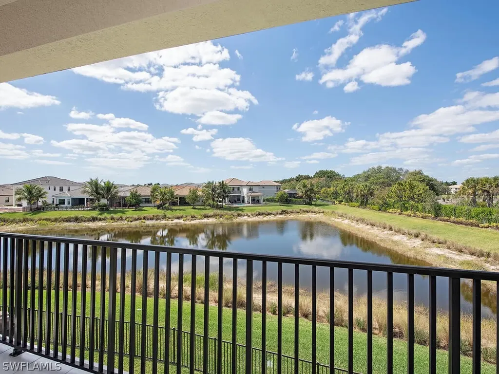 4553 Azalea Drive Naples FL 34119