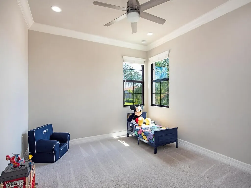 4553 Azalea Drive Naples FL 34119