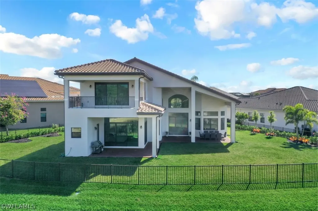 4553 Azalea Drive Naples FL 34119