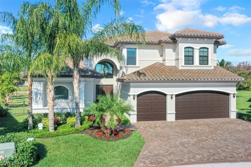 4553 Azalea Drive Naples FL 34119