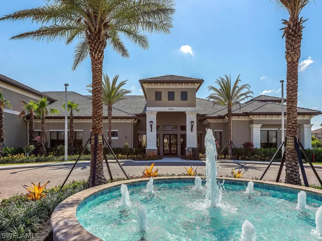 4553 Azalea Drive Naples FL 34119