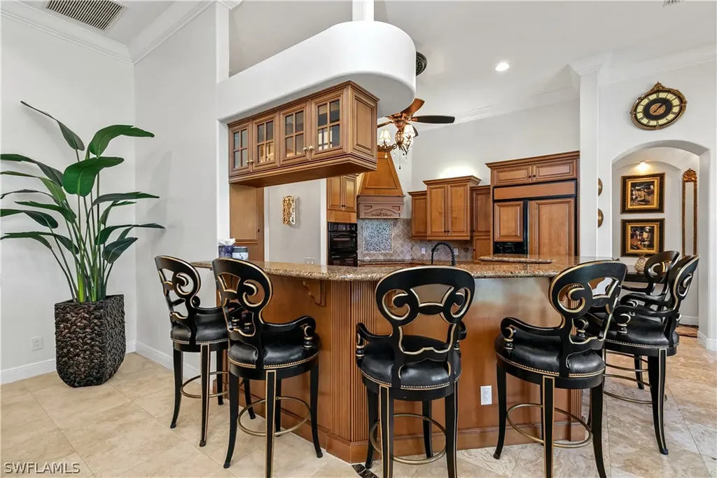 2703 SE 24th Court Cape Coral FL 33904