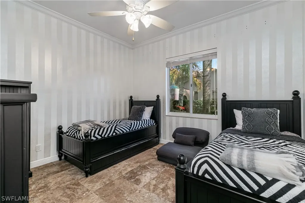 2703 SE 24th Court Cape Coral FL 33904