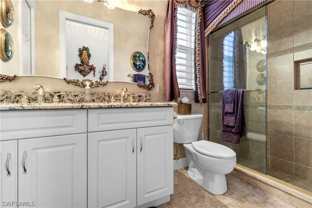 2703 SE 24th Court Cape Coral FL 33904