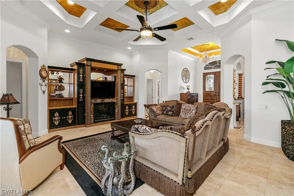 2703 SE 24th Court Cape Coral FL 33904