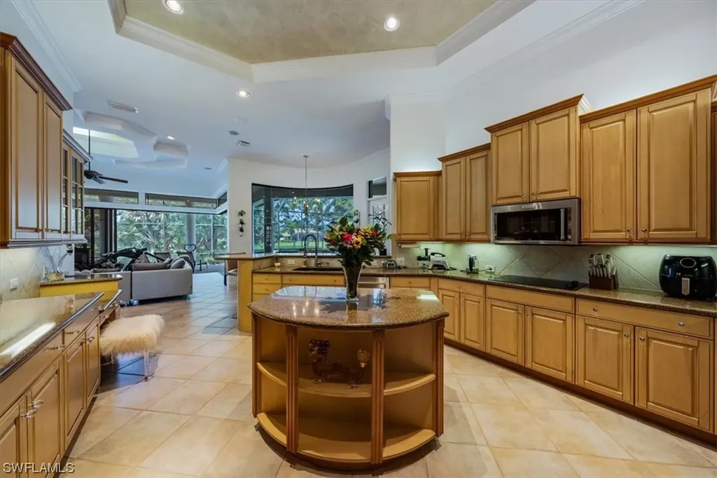 2815 Wild Orchid Court Naples FL 34119
