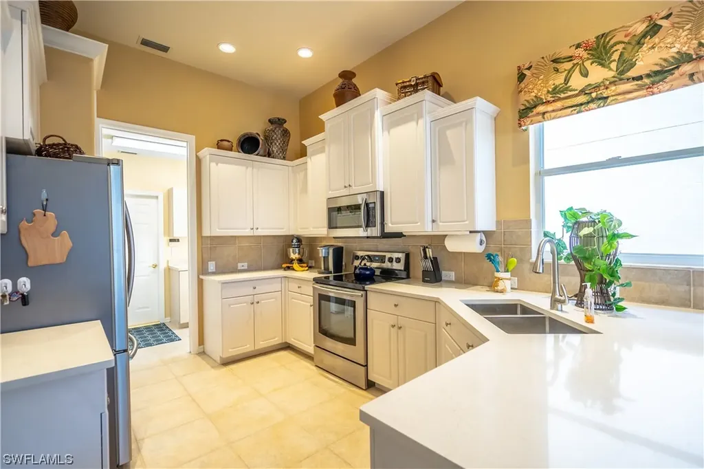 5981 Ashford Lane Naples FL 34110