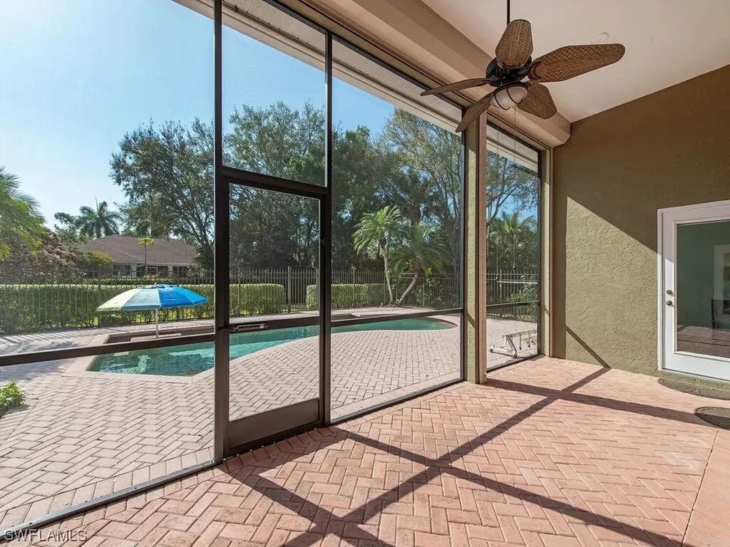 6880 Appleby Drive Naples FL 34104