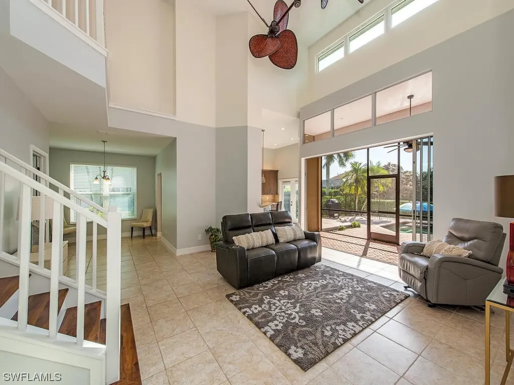 6880 Appleby Drive Naples FL 34104