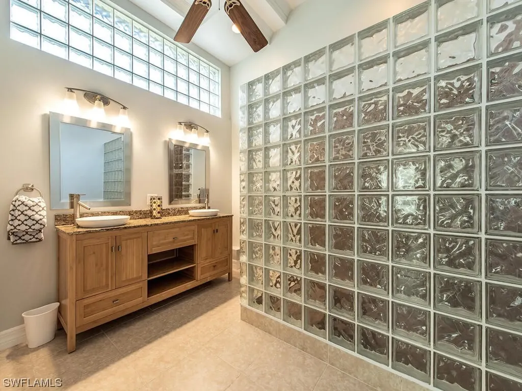 6880 Appleby Drive Naples FL 34104