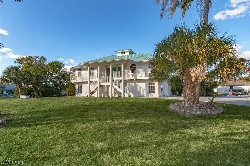 7380 Barrancas Avenue Bokeelia FL 33922