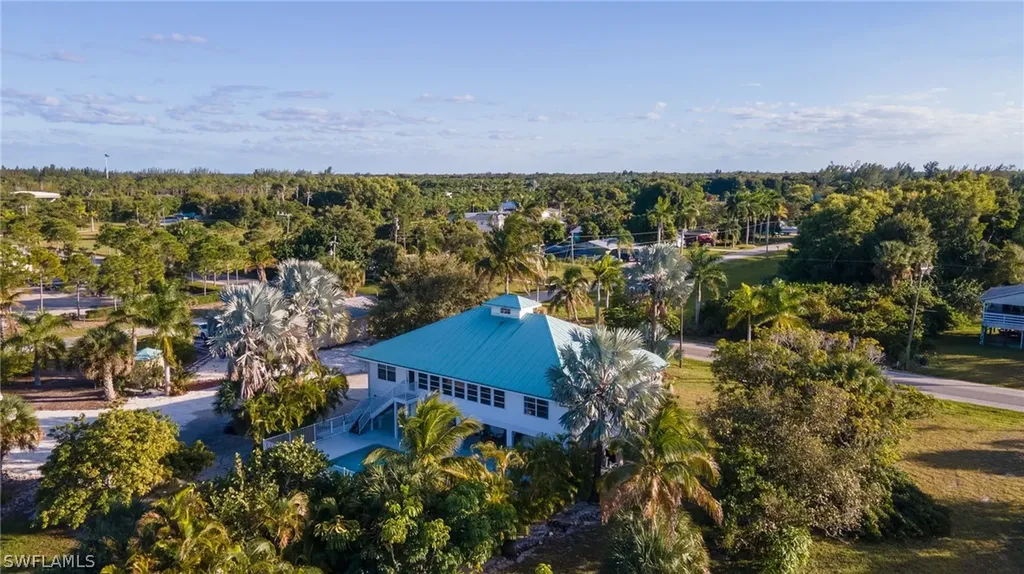 7380 Barrancas Avenue Bokeelia FL 33922