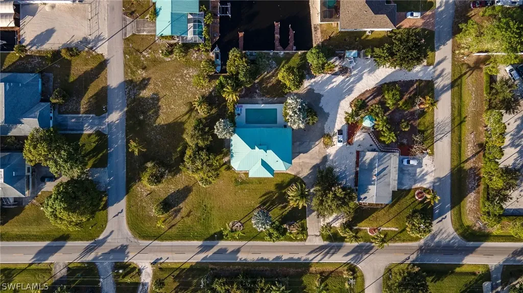 7380 Barrancas Avenue Bokeelia FL 33922