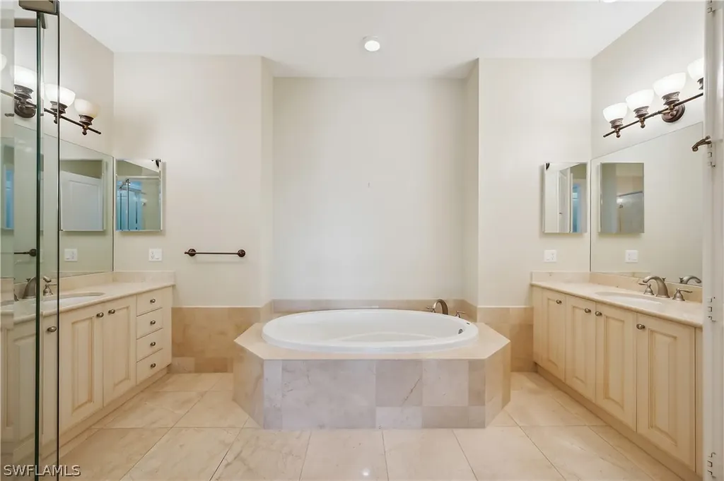 2721 Callista Court Naples FL 34114