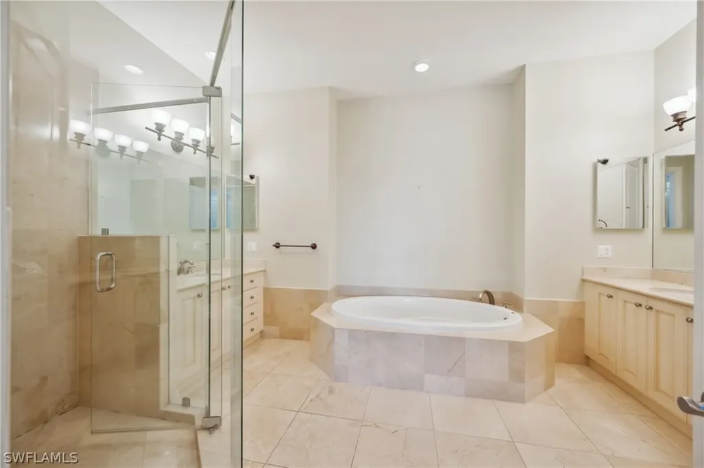 2721 Callista Court Naples FL 34114