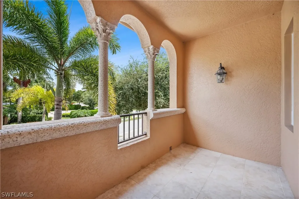 2721 Callista Court Naples FL 34114