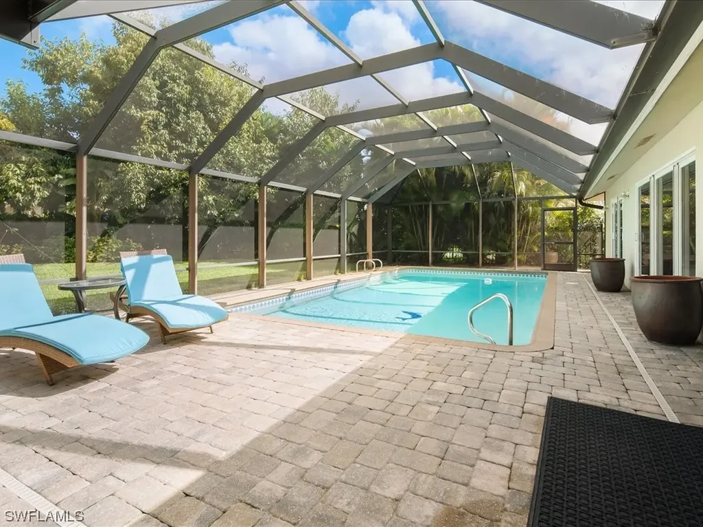 675 Harbour Drive Naples FL 34103