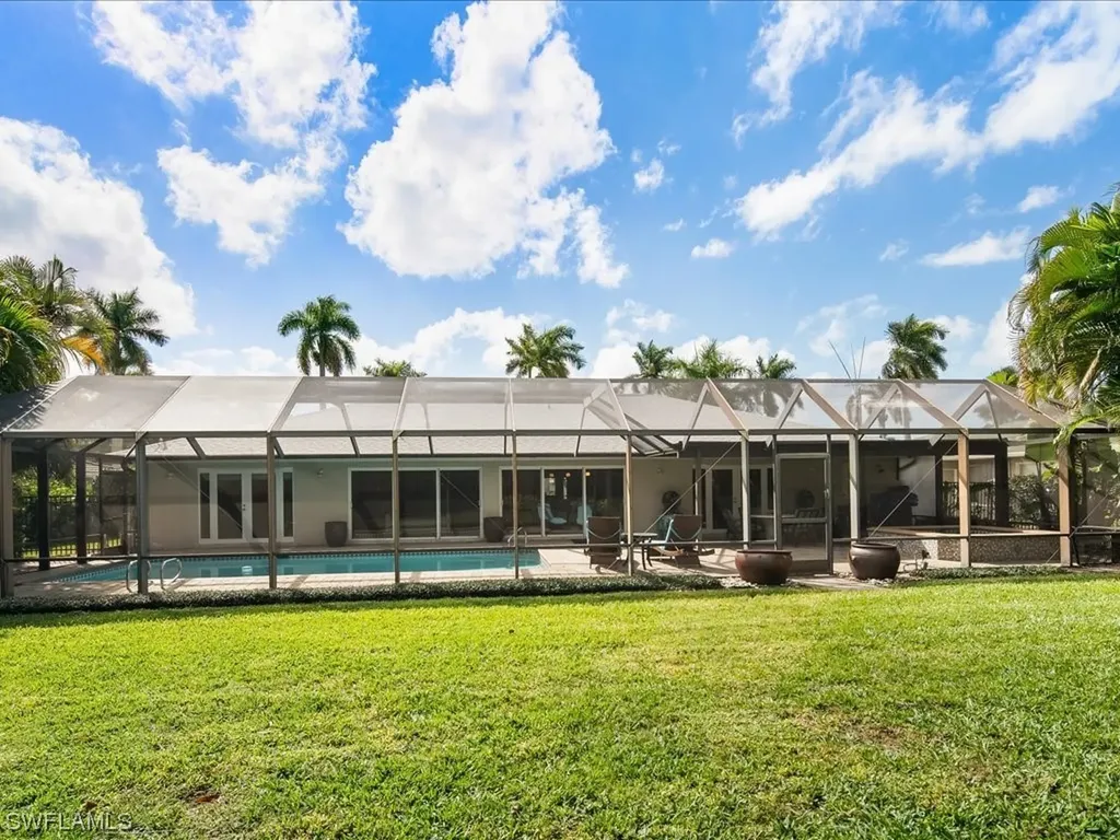 675 Harbour Drive Naples FL 34103