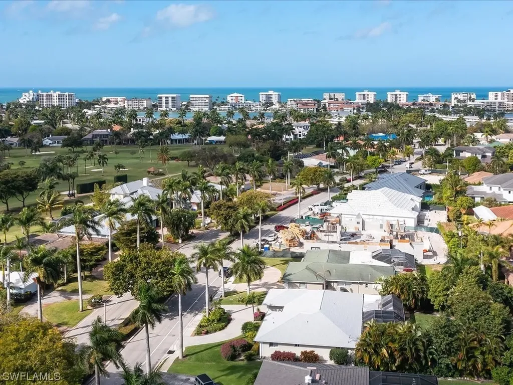 675 Harbour Drive Naples FL 34103