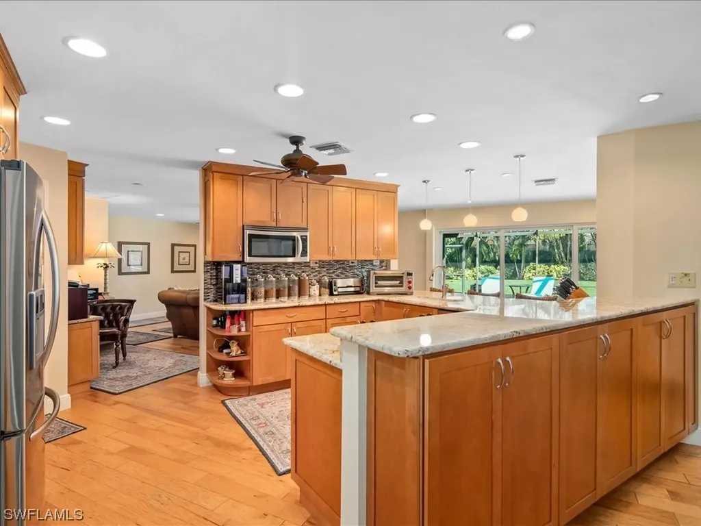 675 Harbour Drive Naples FL 34103