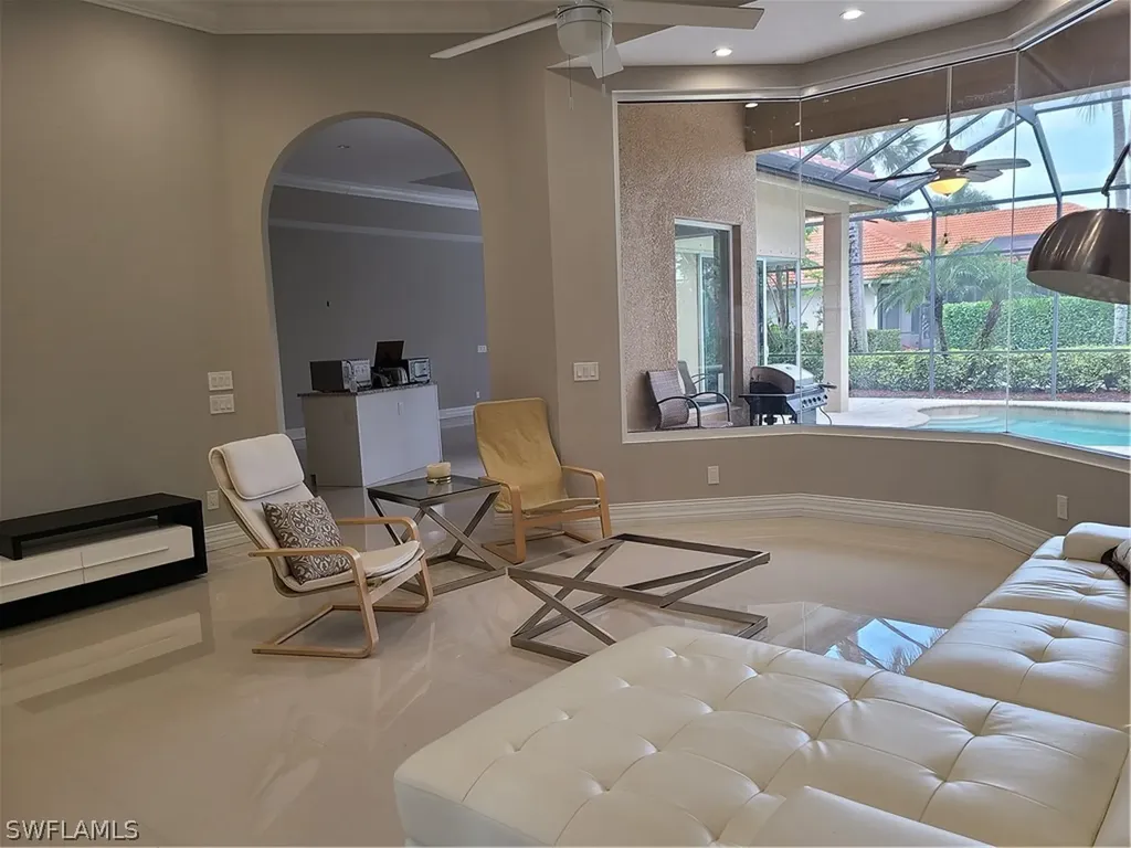 5887 Barclay Lane Naples FL 34110