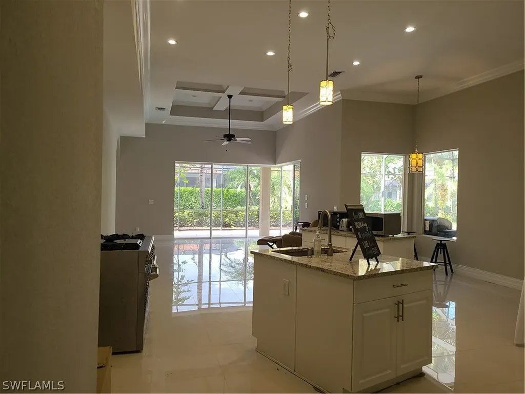 5887 Barclay Lane Naples FL 34110