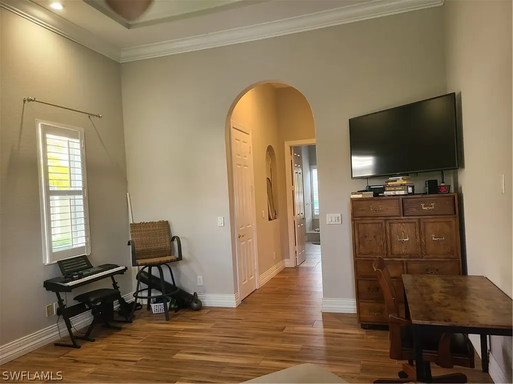 5887 Barclay Lane Naples FL 34110