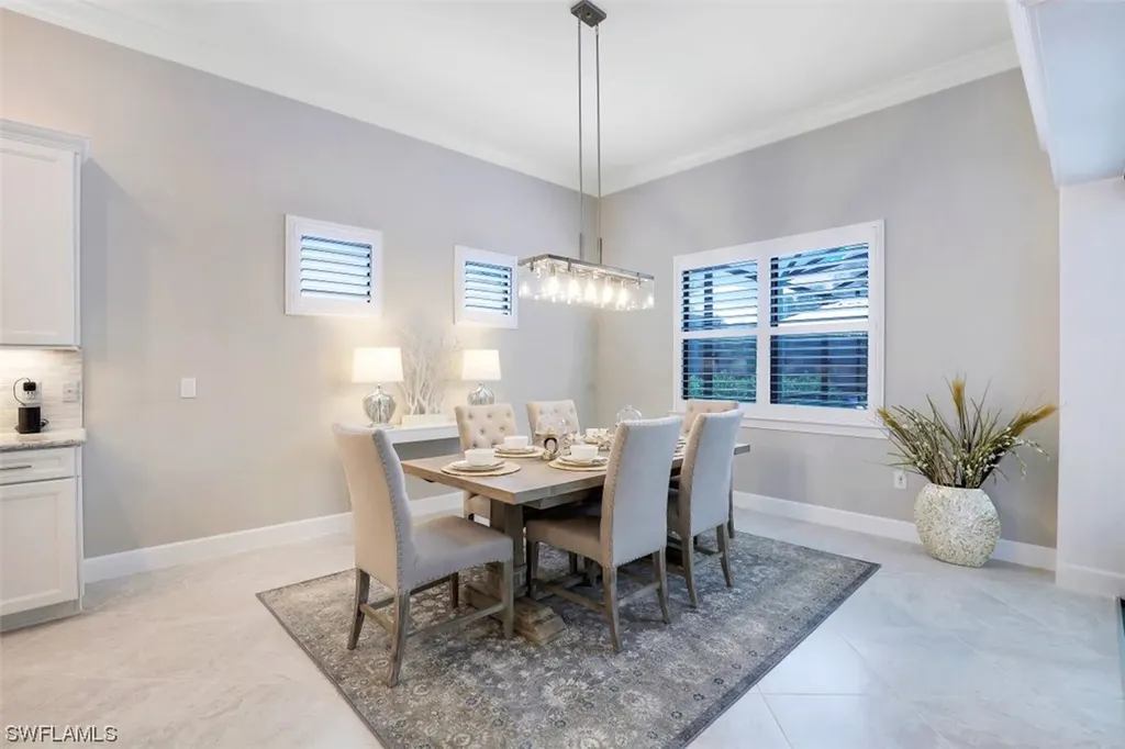 9483 Greyhawk Trail Naples FL 34120