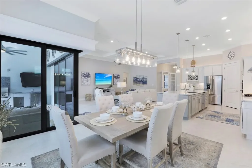 9483 Greyhawk Trail Naples FL 34120