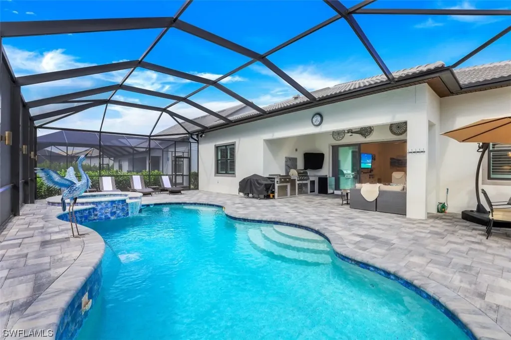 9483 Greyhawk Trail Naples FL 34120