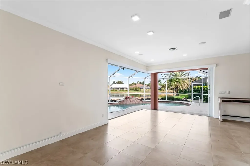 2066 Timberline Drive Naples FL 34109