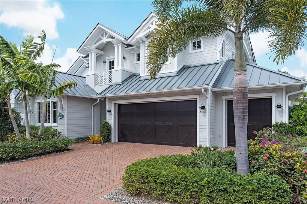 1493 2nd Avenue S Naples FL 34102