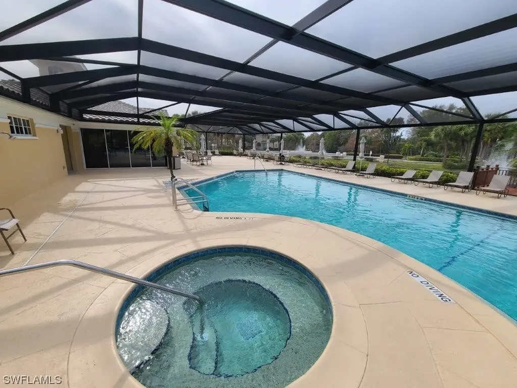 6927 Satinleaf Road N Naples FL 34109