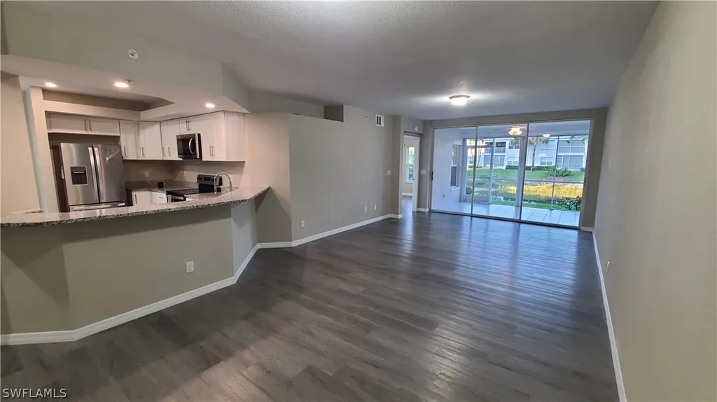 6927 Satinleaf Road N Naples FL 34109