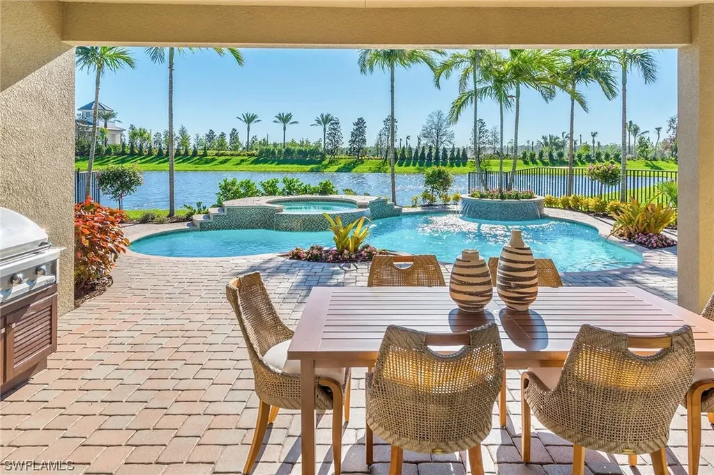 28364 Turin Court Bonita Springs FL 34135