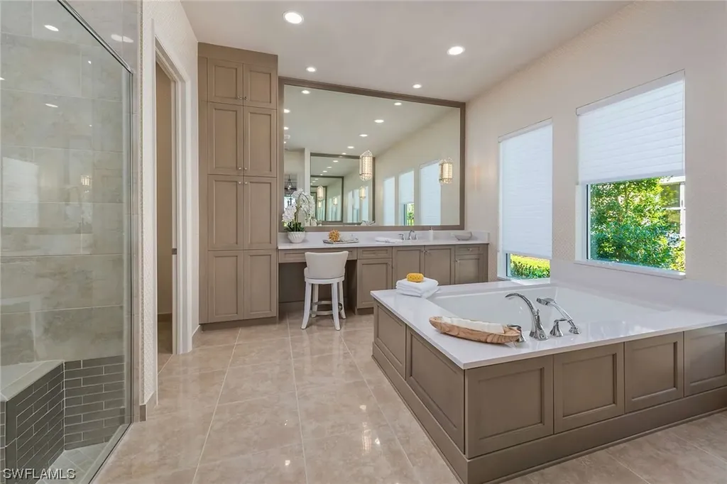 28364 Turin Court Bonita Springs FL 34135