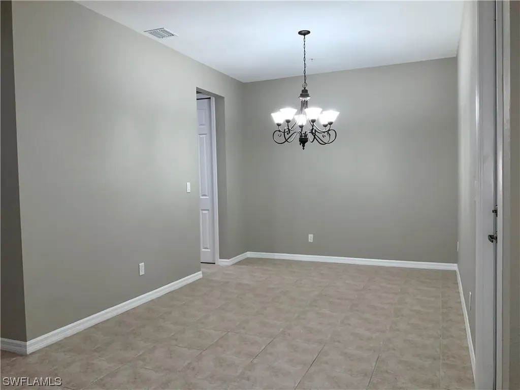 1365 Mariposa Circle Naples FL 34105