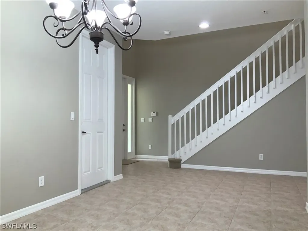 1365 Mariposa Circle Naples FL 34105