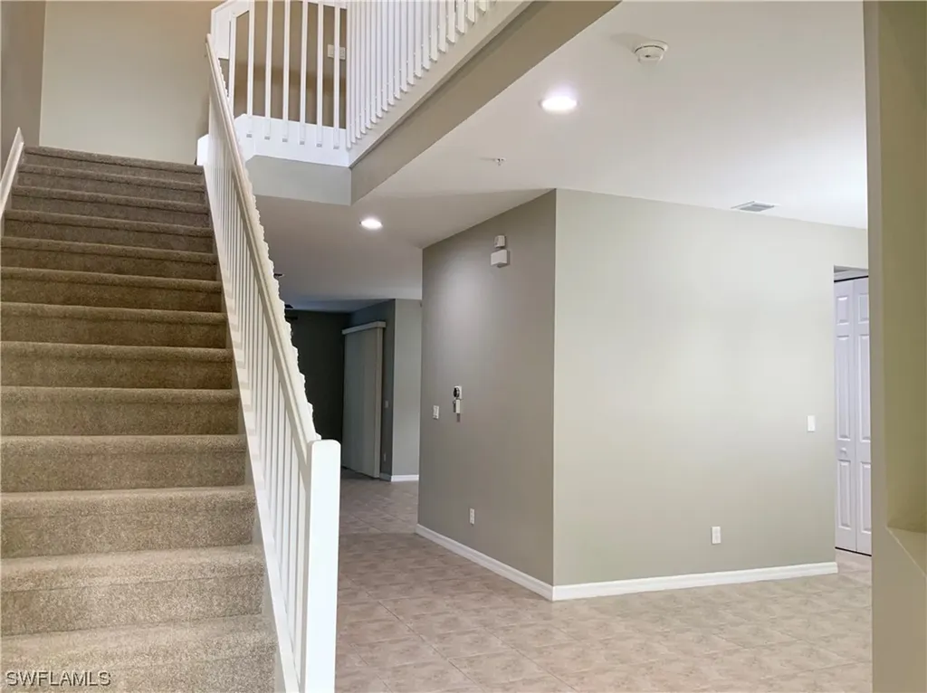 1365 Mariposa Circle Naples FL 34105