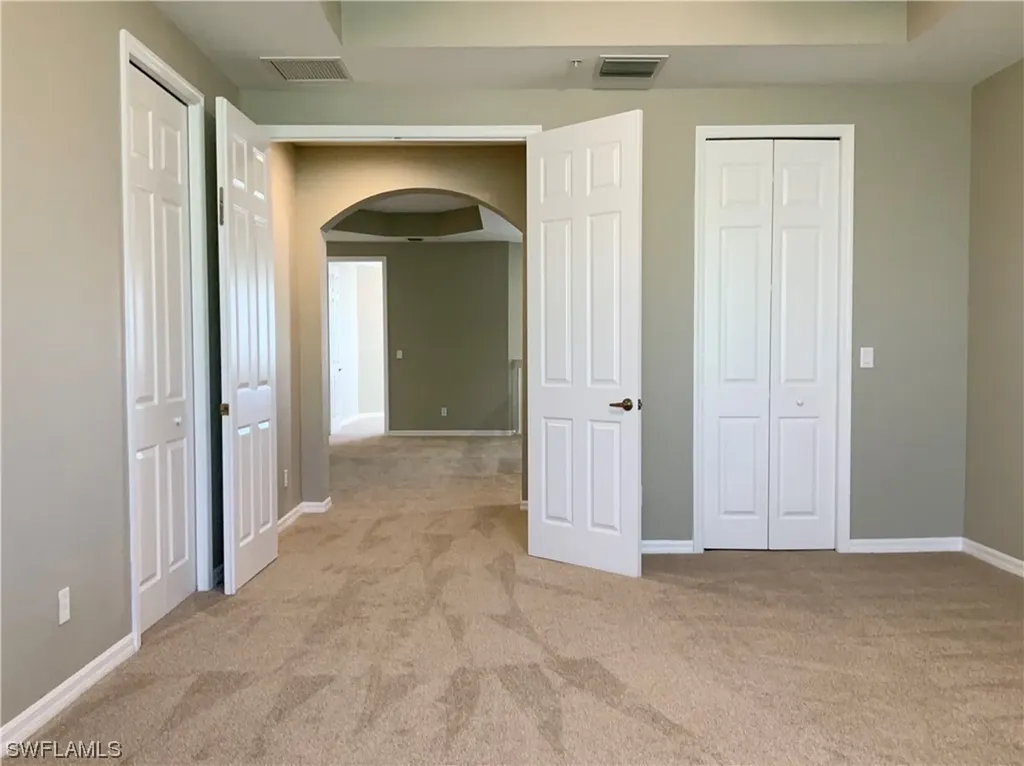 1365 Mariposa Circle Naples FL 34105