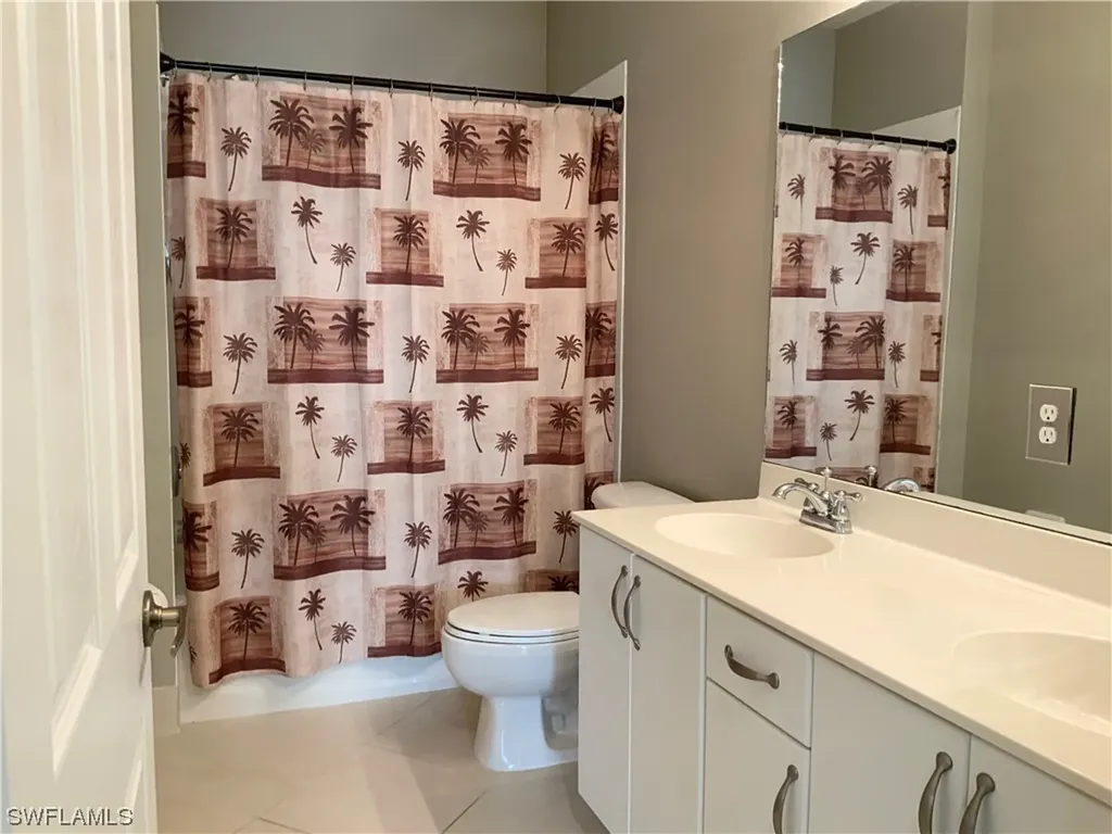 1365 Mariposa Circle Naples FL 34105