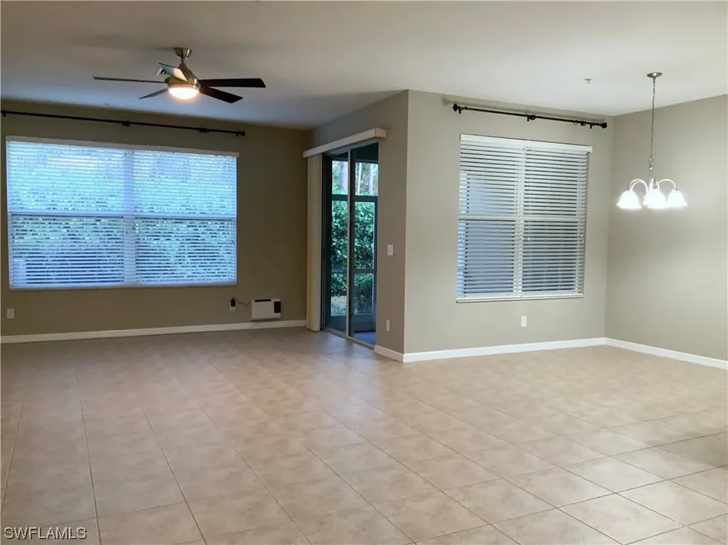 1365 Mariposa Circle Naples FL 34105