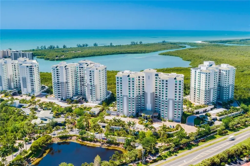 275 Indies Way Naples FL 34110
