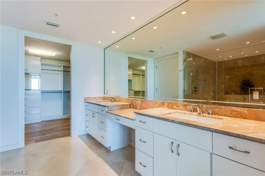 275 Indies Way Naples FL 34110