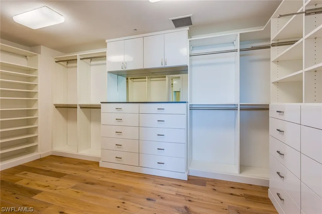 275 Indies Way Naples FL 34110