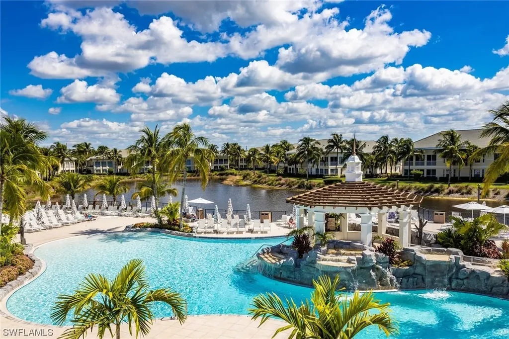 275 Indies Way Naples FL 34110