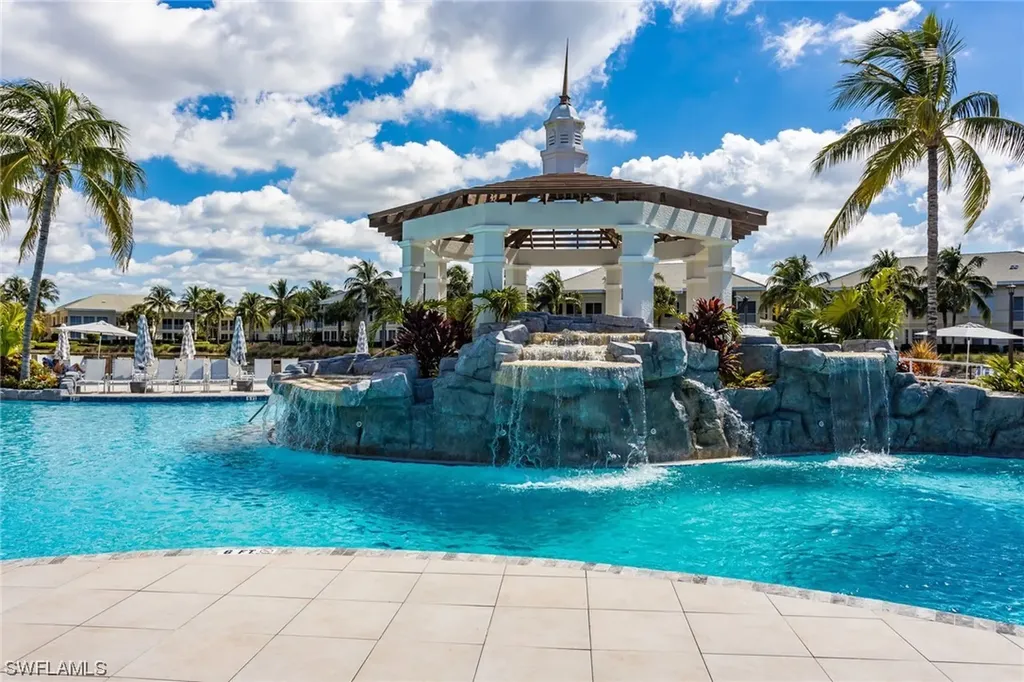 275 Indies Way Naples FL 34110