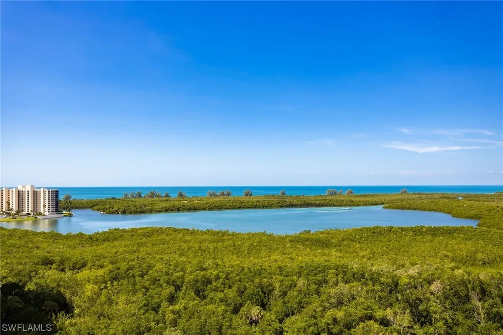 275 Indies Way Naples FL 34110