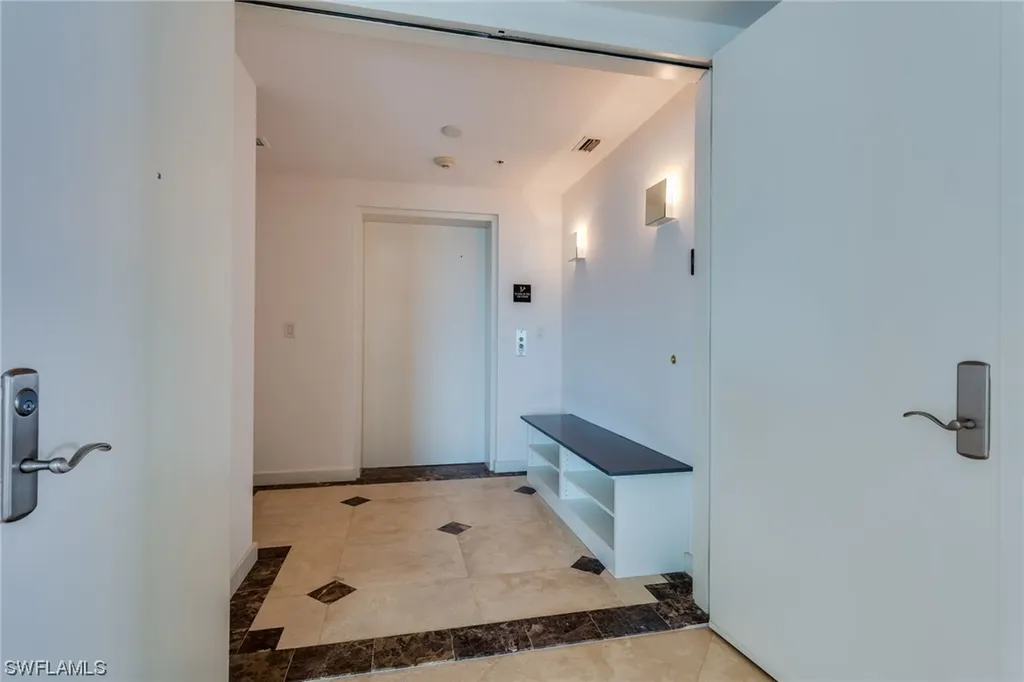 275 Indies Way Naples FL 34110