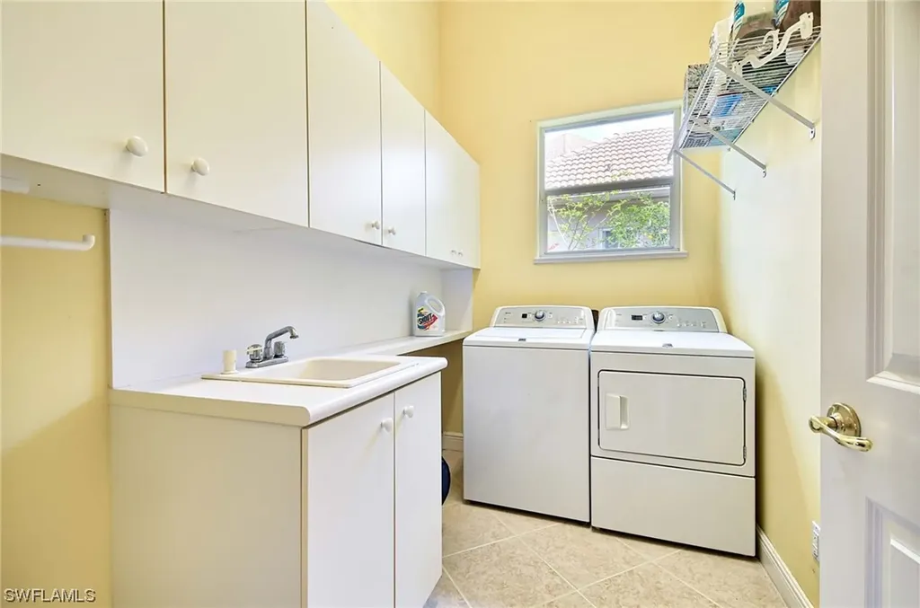 6592 Glen Arbor Way Naples FL 34119